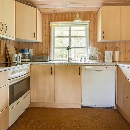 Tatil Evi Three-bedroom Holiday In *