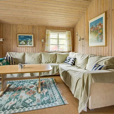 Tatil Evi Three-bedroom Holiday In *
